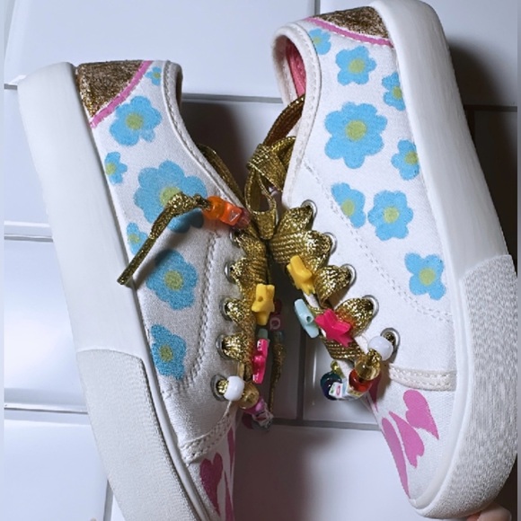 Girls LALITAS By Artisan LaLa Handpainted - Picture 8 of 9